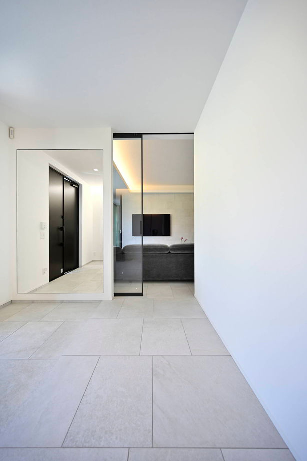 １００年住宅のゼロホーム 余計なものを削ぎ落とし機能美を追求したホテルライクな平屋の邸宅の建築実例画像4