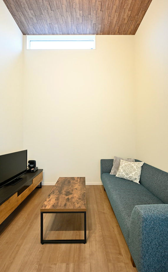 １００年住宅のゼロホーム 尼崎市｜隅々まで好きなものにこだわり1000万円台で完成した北欧モダンのおしゃれな家｜間取り有の建築実例画像9