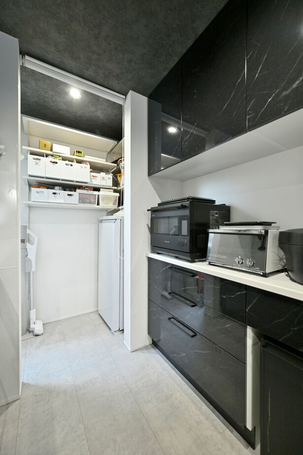 １００年住宅のゼロホーム 2000万円台・京都市｜間口4m・敷地16.3坪でたっぷり収納と家事ラク動線を叶えた家｜間取り有の建築実例画像7