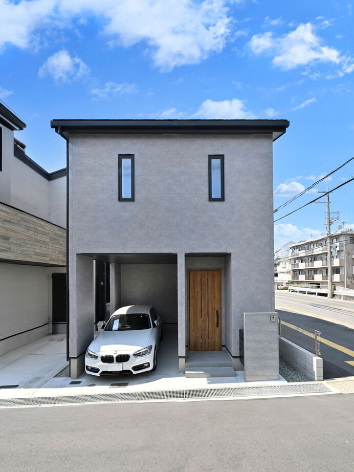 １００年住宅のゼロホーム 2000万円台・西宮市｜大きな階段吹抜けから光が入るナチュラルデザインに癒される家の建築実例画像2