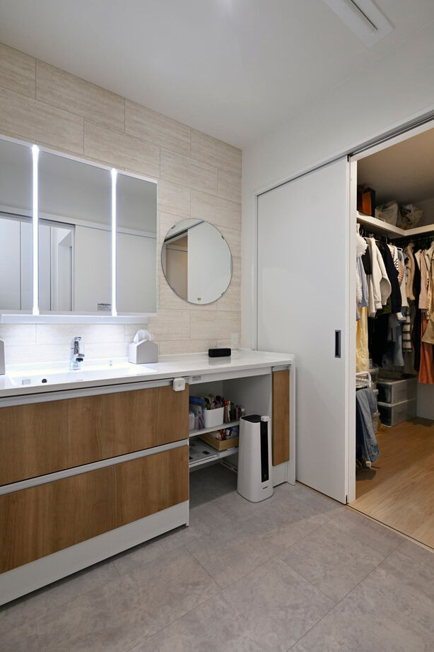 １００年住宅のゼロホーム 2000万円台・西宮市｜大きな階段吹抜けから光が入るナチュラルデザインに癒される家の建築実例画像9