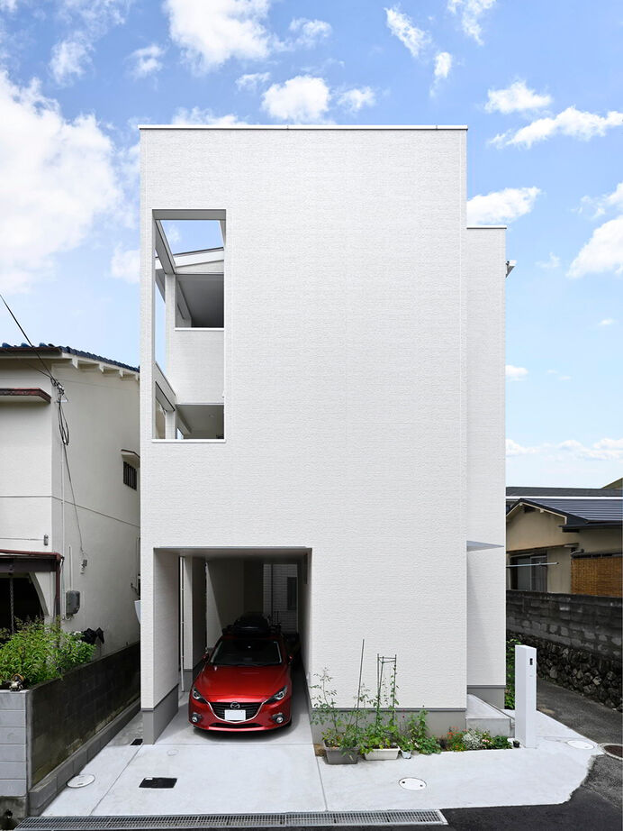 １００年住宅のゼロホーム 箕面市｜コの字型のキッチンで会話が弾む間取り。防音室も完備して心置きなく音楽を楽しむの建築実例画像1