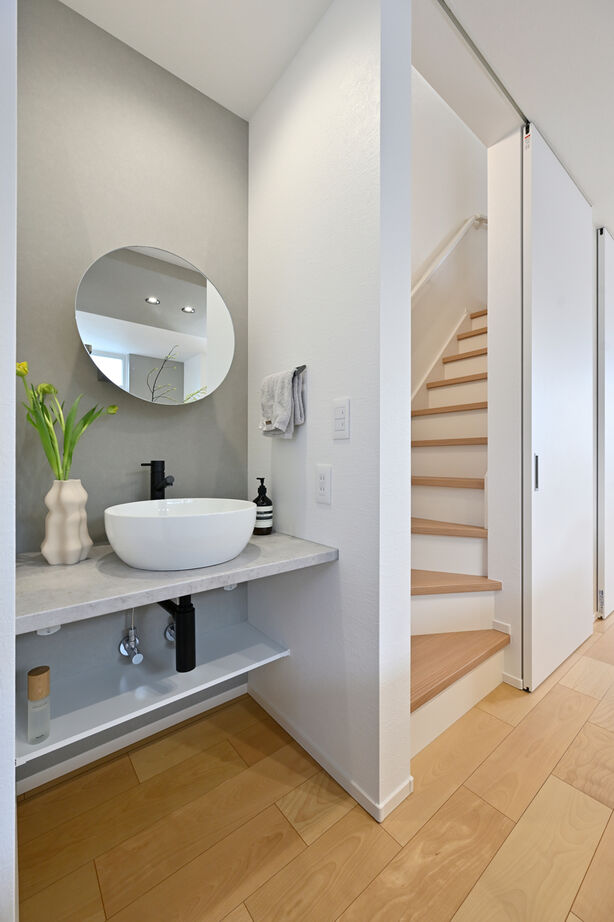 １００年住宅のゼロホーム 2000万円台・京都市｜18.9坪の狭小＆変形三角地に建てたHEAT20 G1グレードの住宅｜間取り有の建築実例画像7