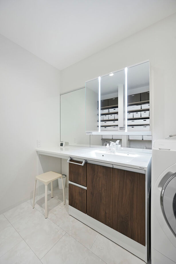 １００年住宅のゼロホーム 2000万円台・京都市｜24.9坪の細長敷地に吹抜けの開放感が広がる2階リビングの家｜間取り有の建築実例画像6