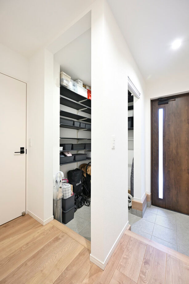 １００年住宅のゼロホーム 2000万円台・京都市｜24.9坪の細長敷地に吹抜けの開放感が広がる2階リビングの家｜間取り有の建築実例画像8