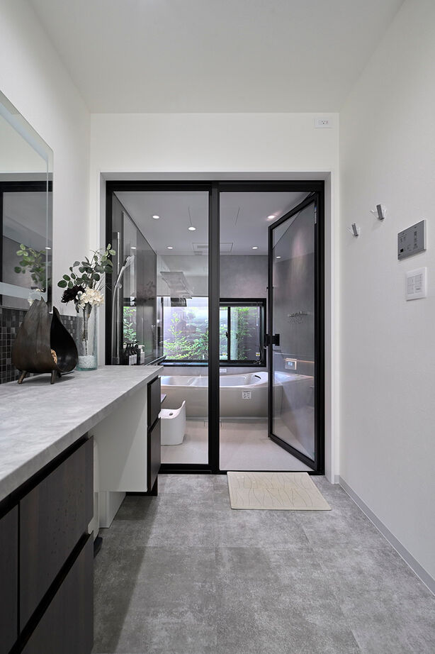 １００年住宅のゼロホーム 芦屋市｜旗竿地に立つ日当たりのいい家。セカンドリビングやルーフテラスなど多彩な空間で暮らしを愉しむの建築実例画像6