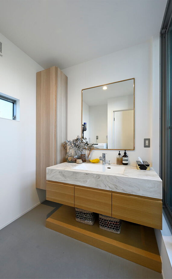 １００年住宅のゼロホーム 4000万円台・大阪市｜天然木の外壁が個性的な３階建て。コボットブレースを使用し最大限の開放感を演出の建築実例画像14