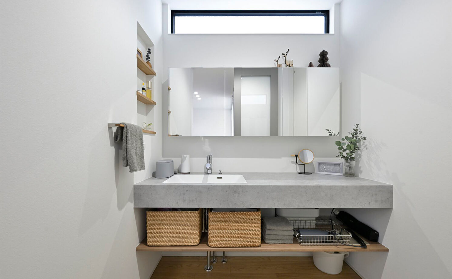 １００年住宅のゼロホーム 2000万円台・大津市｜限られた空間を有効に活用した2階建て・2階リビングの家｜間取り有の建築実例画像8