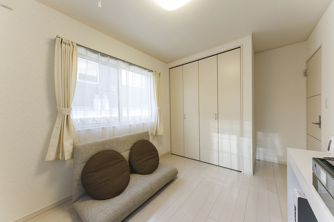 ミラクルホーム 【平屋】明るく開放的なリビングを中心に、各部屋か近く家族の一体感がある平屋の建築実例画像10