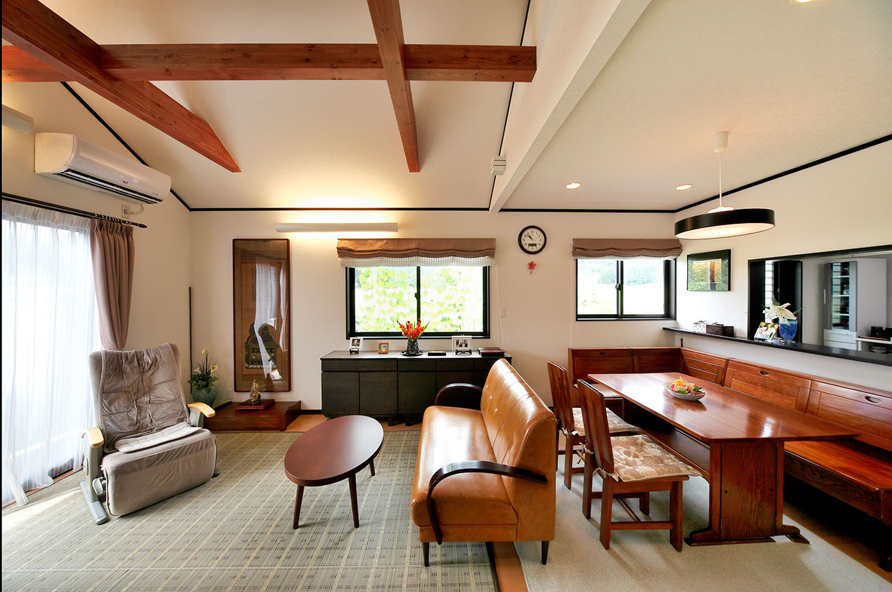 ミラクルホーム 自然や家族を身近に感じる平屋。広いインナーガレージを利用して趣味も満喫【1260万円】の建築実例画像2