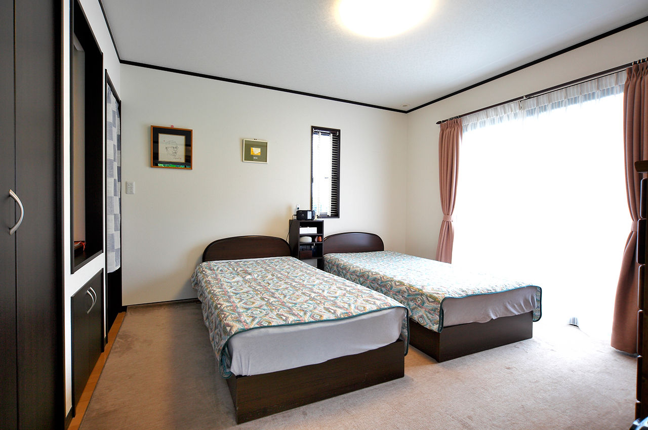 ミラクルホーム 自然や家族を身近に感じる平屋。広いインナーガレージを利用して趣味も満喫【1260万円】の建築実例画像9