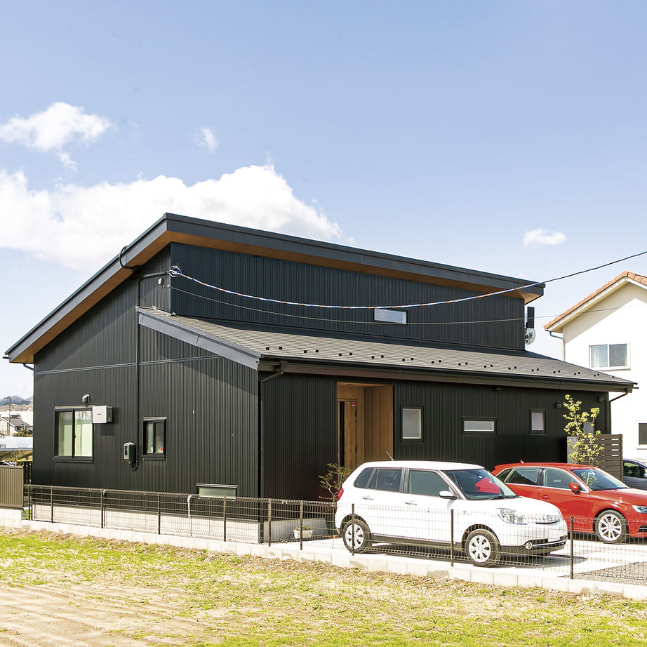 ミラクルホーム 【平屋/ランドリールーム/間取り図有】動線がシンプルなワンフロアーで動物たちと楽しく暮らすの建築実例画像