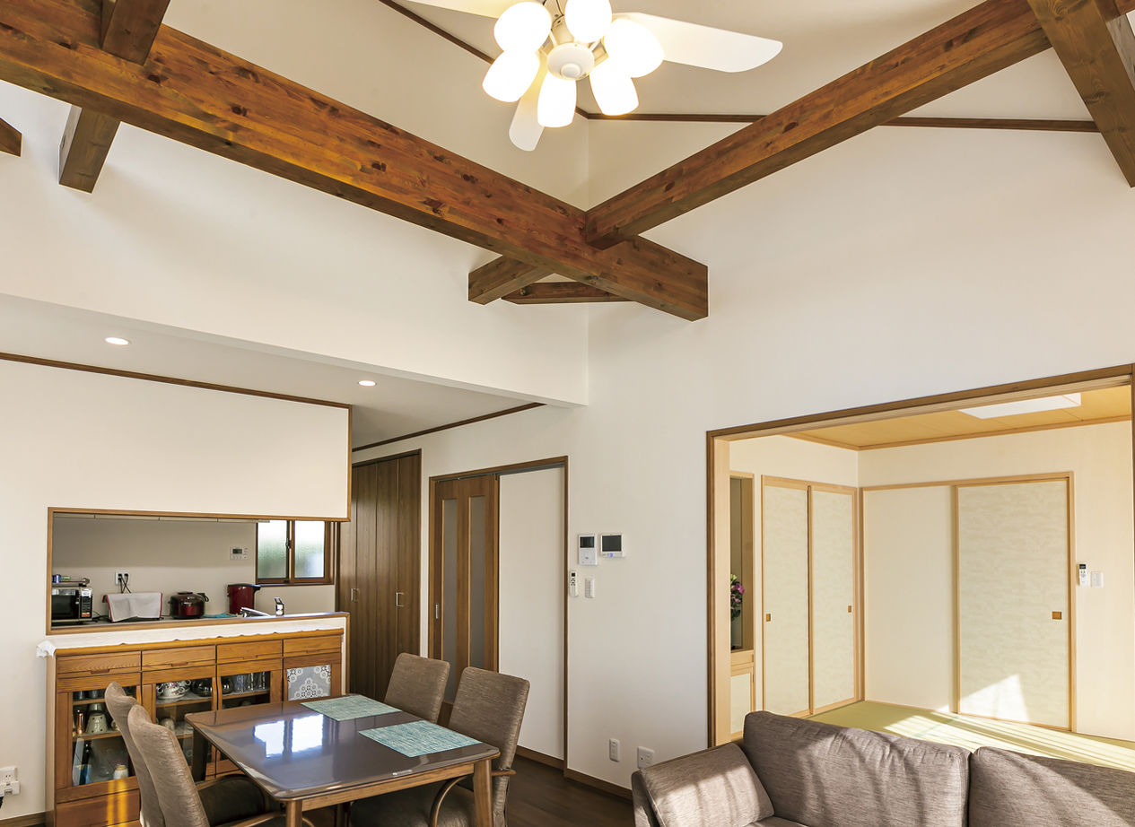 ミラクルホーム 【平屋/間取り図有】暮らしていたから良さを知っている平屋に建て替え。開放的で使いやすいLDK+和室の建築実例画像5