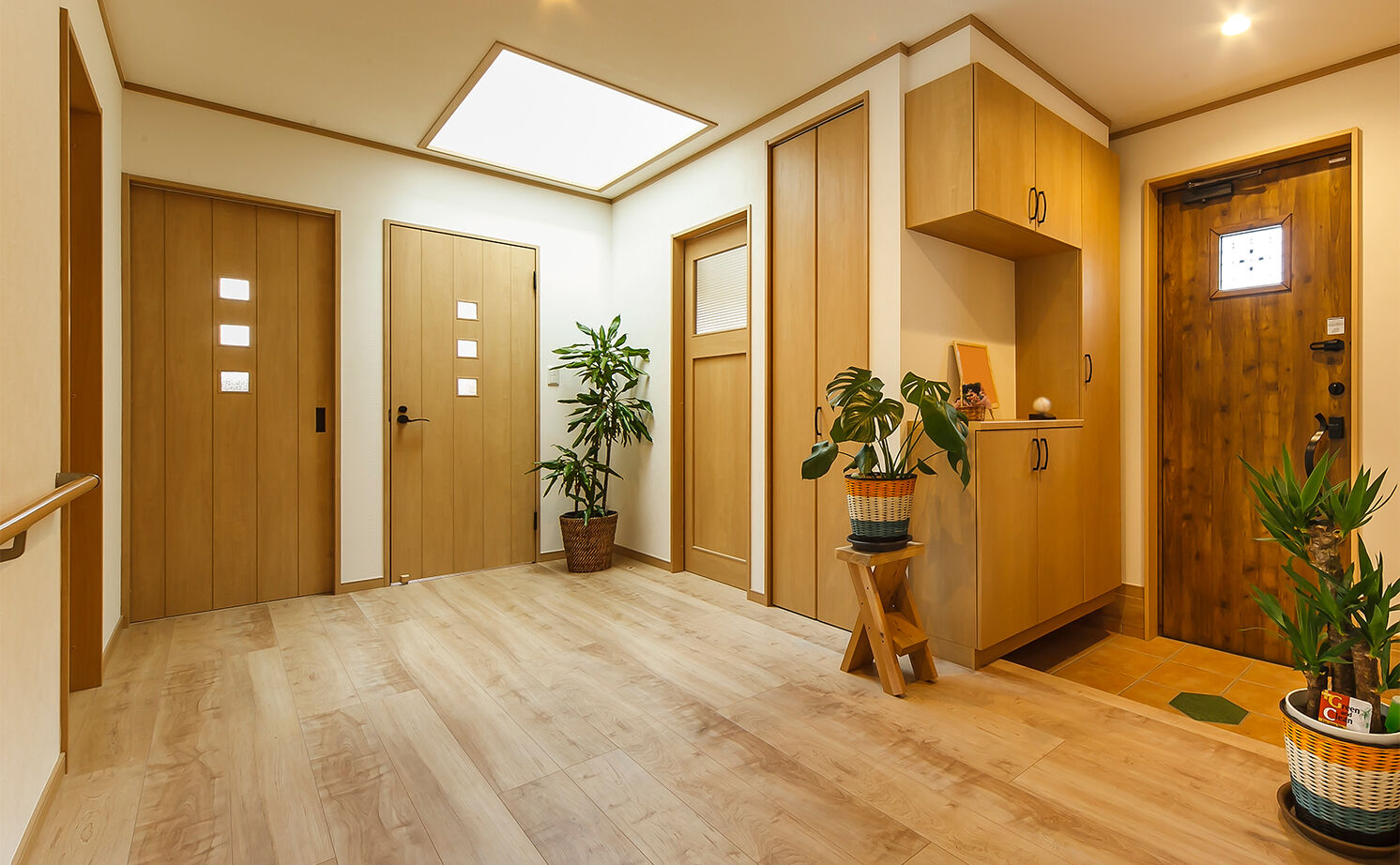 ミラクルホーム 【平屋/サンルーム/間取り図有】仲間が集いワイワイ楽しめる広いリビング。バリアフリーで暮らしやすいの建築実例画像11