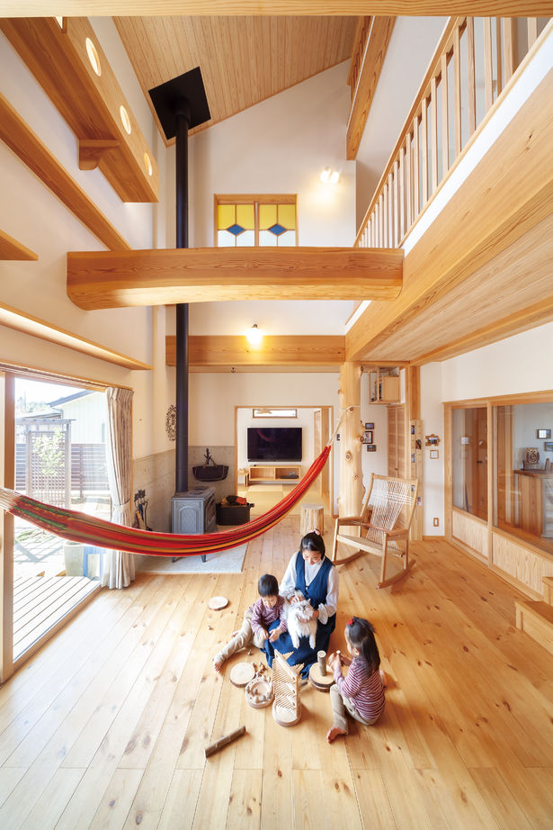 リソーケンセツ 【2000万円台/40坪台/吹き抜け/間取り図】家族も愛猫たちも健やかに暮らせる無添加無垢の家で快適生活の建築実例画像1