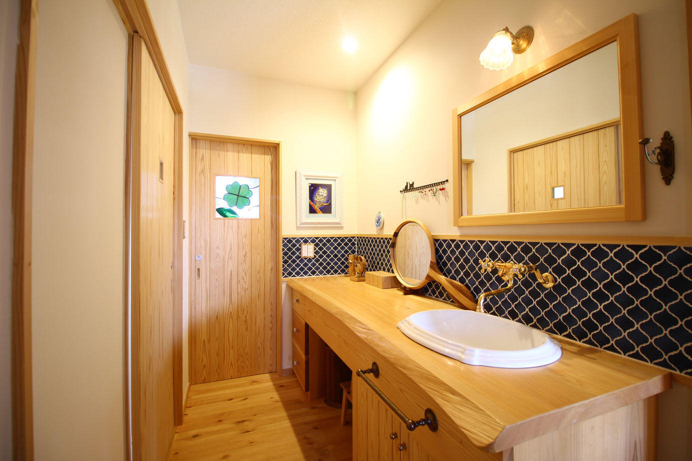 リソーケンセツ 【2000万円台/40坪台/吹き抜け/間取り図】家族も愛猫たちも健やかに暮らせる無添加無垢の家で快適生活の建築実例画像10