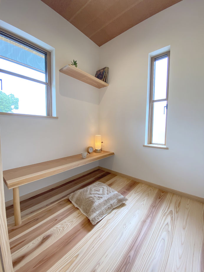 リソーケンセツ 【2000万円台/20坪台/間取り図あり/平屋】勾配天井で開放的なLDK緑豊かな景色が似合う北欧風の家の建築実例画像7