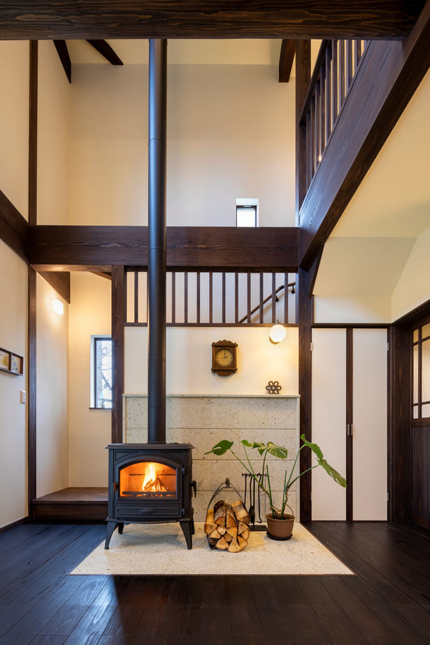 リソーケンセツ 【2000万円台/30坪台/間取り図あり/古民家風】こだわりの自然素材が満喫できる吹き抜けが気持ちいい家の建築実例画像3