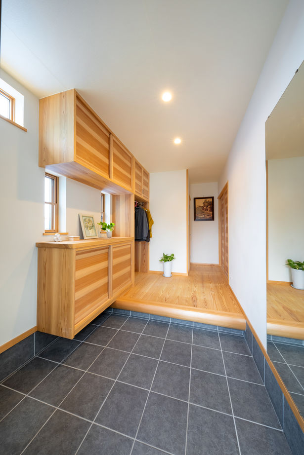 リソーケンセツ 【2000万円台/40坪台/間取り図あり/平屋＋ロフト】吹抜けの大空間に広がる無添加無垢の心地よさの建築実例画像8