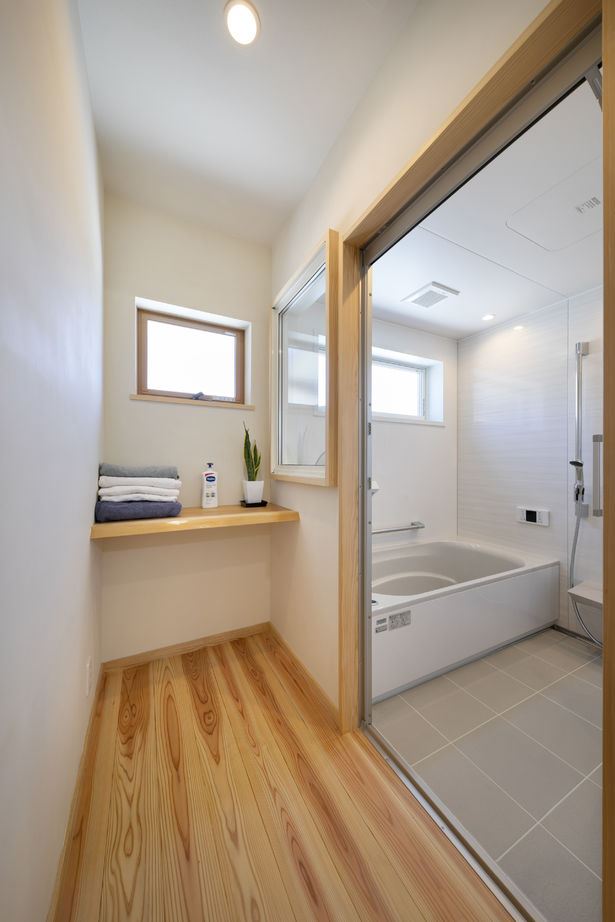 リソーケンセツ 【3000万円台/40坪台/間取り図あり/薪ストーブ】こだわりの自然素材と緩やかな対応力で選んだ家づくりの建築実例画像8