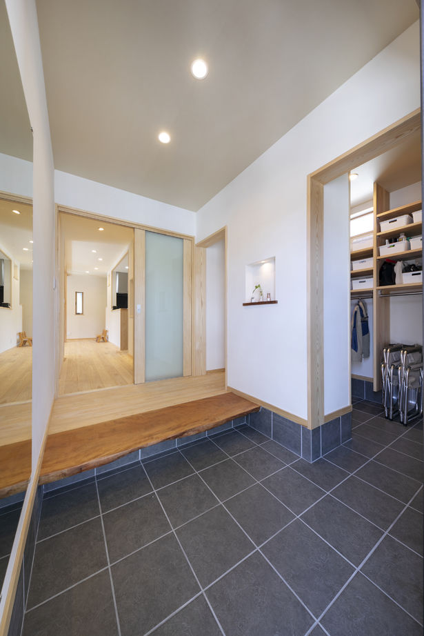 リソーケンセツ 【3000万円台/40坪台/間取り図あり/薪ストーブ】こだわりの自然素材と緩やかな対応力で選んだ家づくりの建築実例画像9