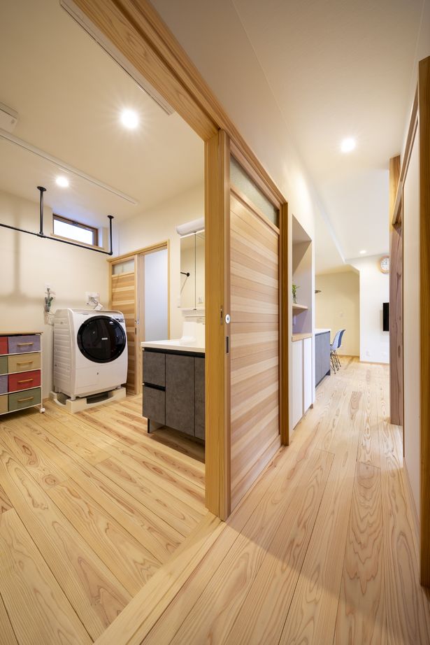 リソーケンセツ 【3000万円台/30坪台/間取り図あり/回遊動線】2代にわたって選んだ無添加無垢の家で心地よい暮らしを実現の建築実例画像7