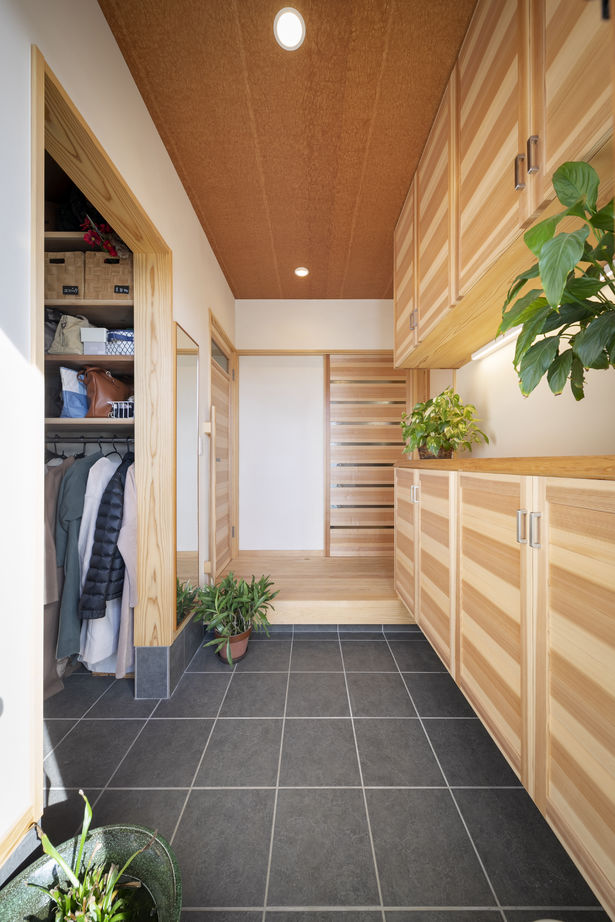 リソーケンセツ 【3000万円台/40坪台/間取り図あり/薪ストーブ】3世代+愛犬が心地よく暮らせる無添加・無垢の家の建築実例画像9