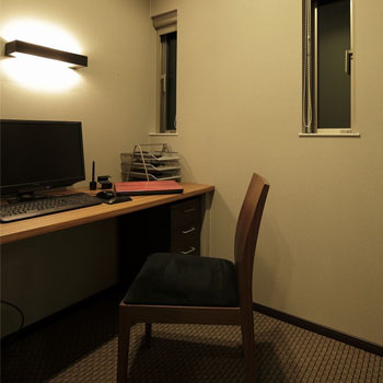 栃木建築社 【約56坪/2階建/3人家族】素材を生かした空間設計。リゾートコテージのような癒やしの住まいの建築実例画像10