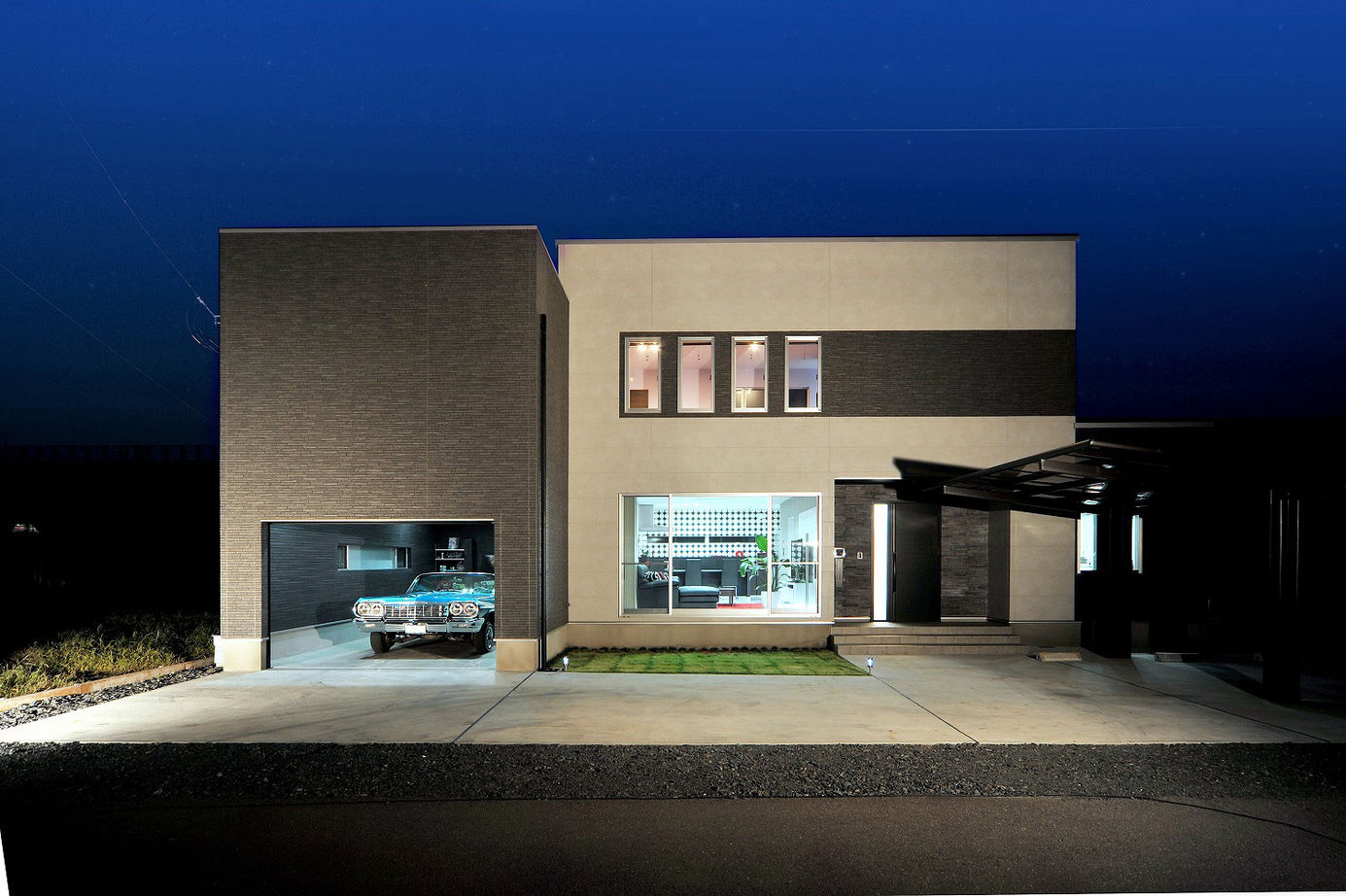 栃木建築社 【約51坪/2階建】愛車との暮らしを満喫！魅せるガレージハウスの建築実例画像2