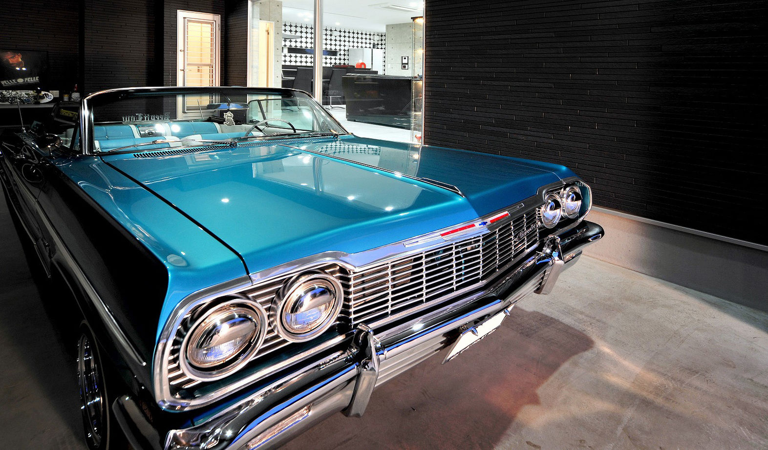 栃木建築社 【約51坪/2階建】愛車との暮らしを満喫！魅せるガレージハウスの建築実例画像3