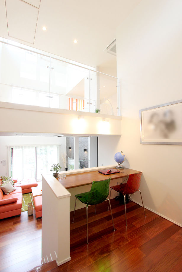 ノーブルホーム こだわり抜いた自然素材のスキップフロアとガレージ。趣味を愉しみ豊かな時間を育む家【ノーブルホーム】の建築実例画像5