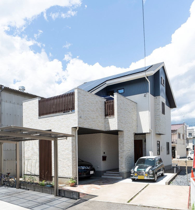 ノーブルホーム 自分だけの青空が広がるプライベートバルコニーのある暮らしの建築実例画像1