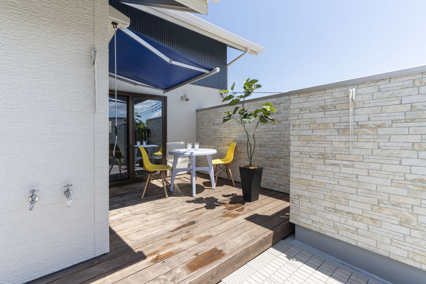 ノーブルホーム 自分だけの青空が広がるプライベートバルコニーのある暮らしの建築実例画像4