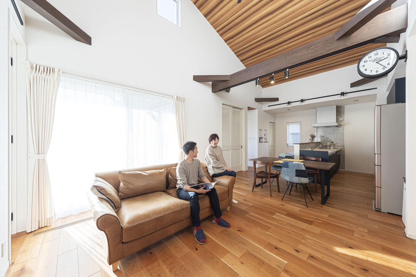 ノーブルホーム アメリカ西海岸の雰囲気漂うカリフォルニアスタイルの平屋の建築実例画像2