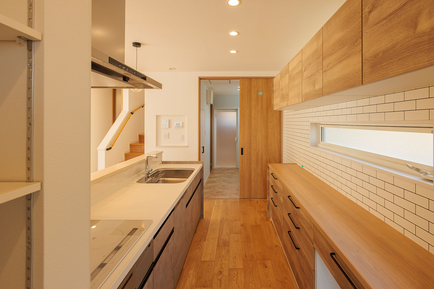 ノーブルホーム ノーブルホームオリジナルタイル使用で外壁メンテナンスが楽に！上品でスタイリッシュな2階建ての建築実例画像3