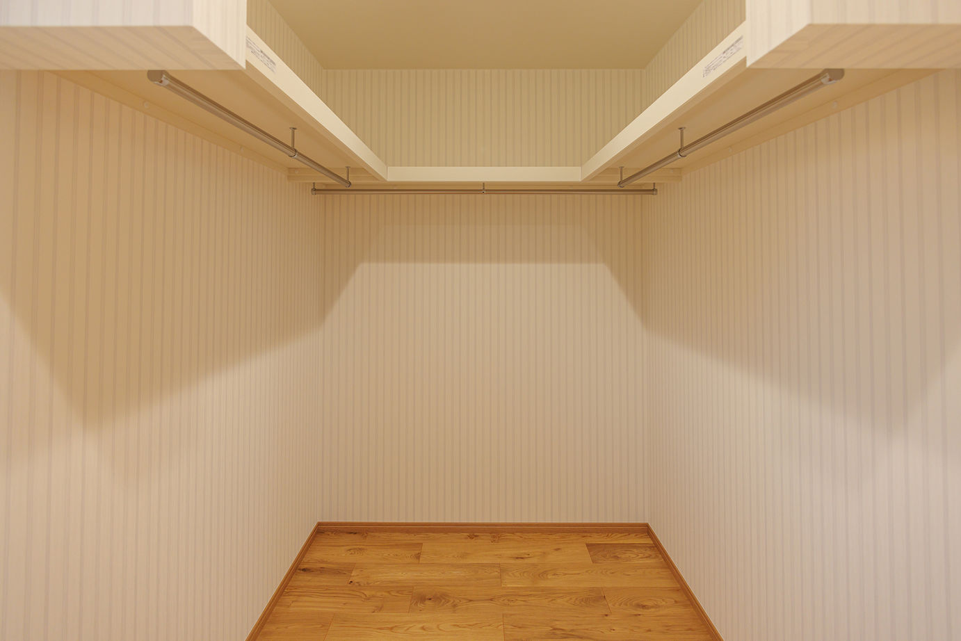 ノーブルホーム ノーブルホームオリジナルタイル使用で外壁メンテナンスが楽に！上品でスタイリッシュな2階建ての建築実例画像7