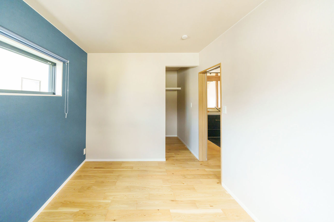 ノーブルホーム 【2世帯/4LLDDKK/48坪】自然エネルギーで暮らす、プライバシーを考慮した部分共有型2世帯の平屋の建築実例画像6