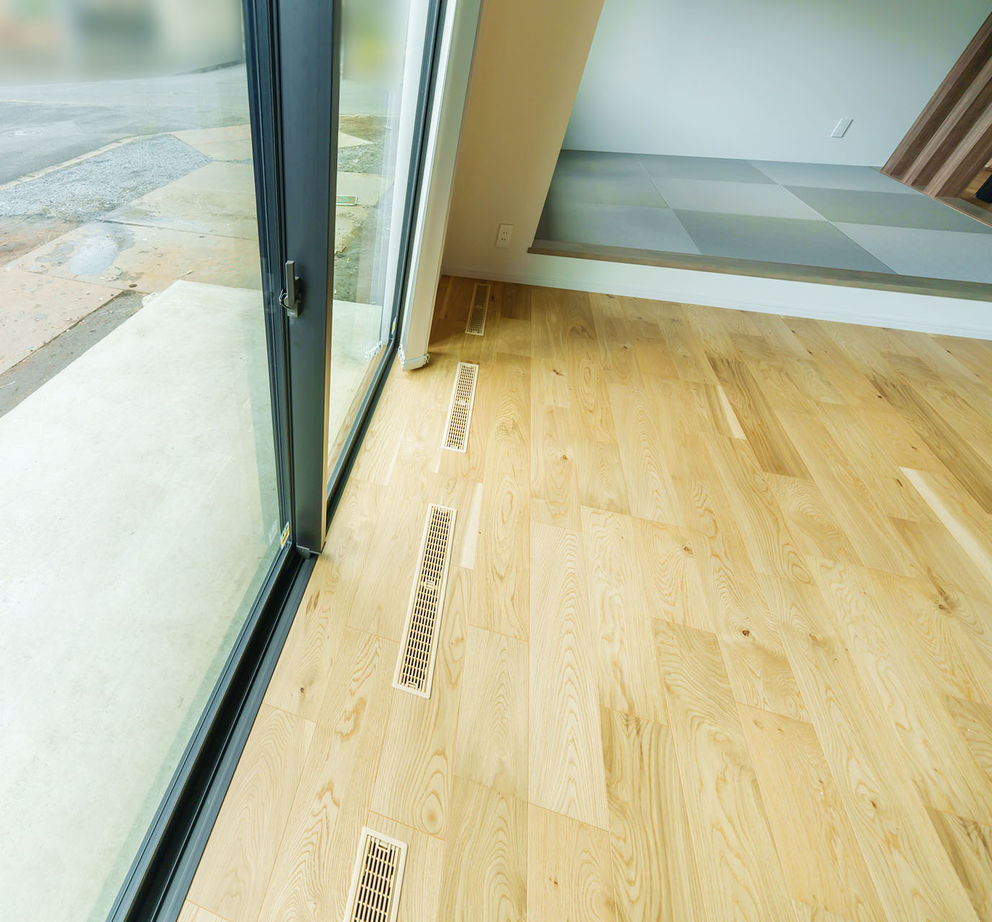 ノーブルホーム 【2世帯/4LLDDKK/48坪】自然エネルギーで暮らす、プライバシーを考慮した部分共有型2世帯の平屋の建築実例画像7