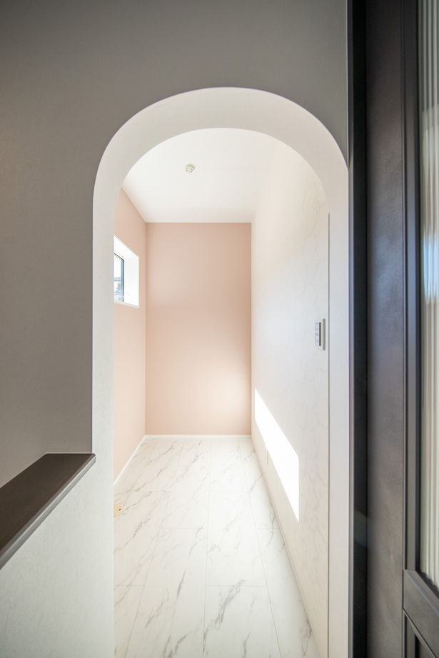 ノーブルホーム 【3,000万円以上/4LDK/インダストリアル】クールな外観とインテリアにこだわった平屋の建築実例画像6