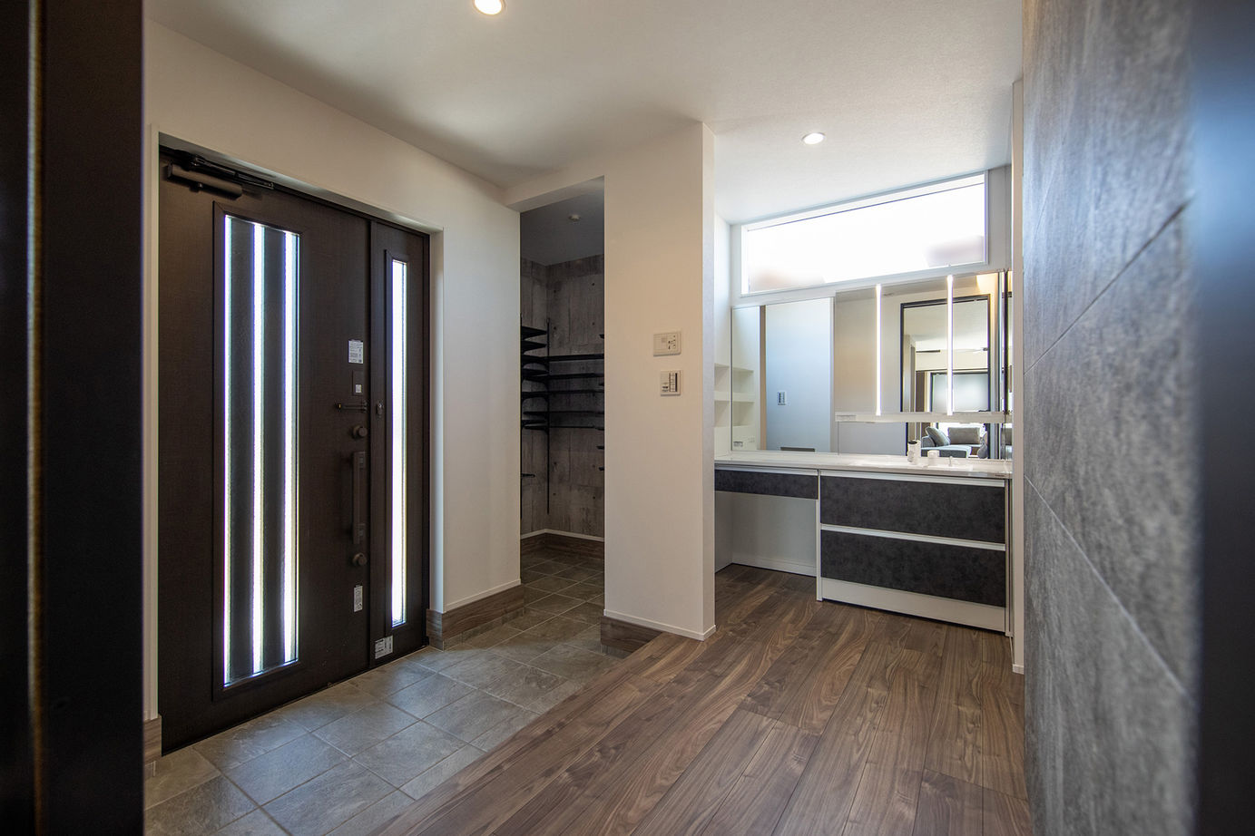 ノーブルホーム 【3,000万円以上/4LDK/インダストリアル】クールな外観とインテリアにこだわった平屋の建築実例画像9