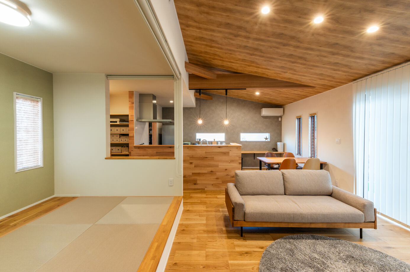 ノーブルホーム 木の優しさに包まれて　平屋のように暮らす1.5階の家の建築実例画像5