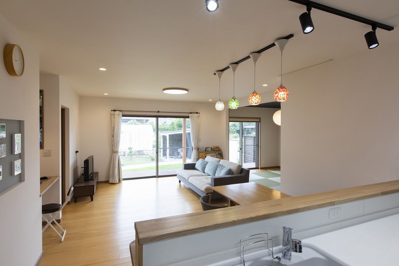 齋藤住建 【群馬県/2900万円/間取り図有】地中熱を活用した1年中過ごしやすい住まい。趣味の音楽や読書を楽しむ毎日の建築実例画像4