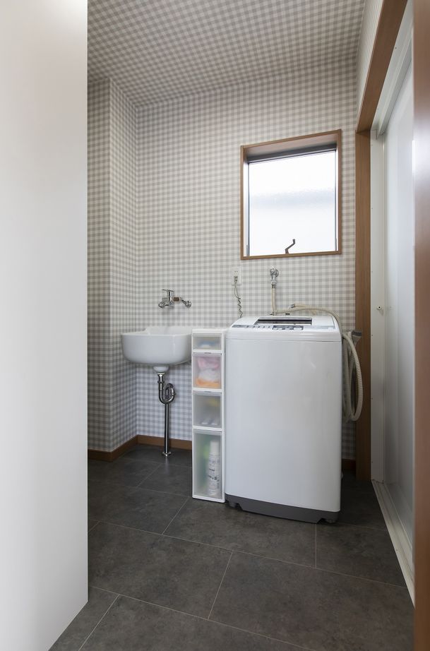 齋藤住建 【群馬県/2900万円/間取り図有】地中熱を活用した1年中過ごしやすい住まい。趣味の音楽や読書を楽しむ毎日の建築実例画像9