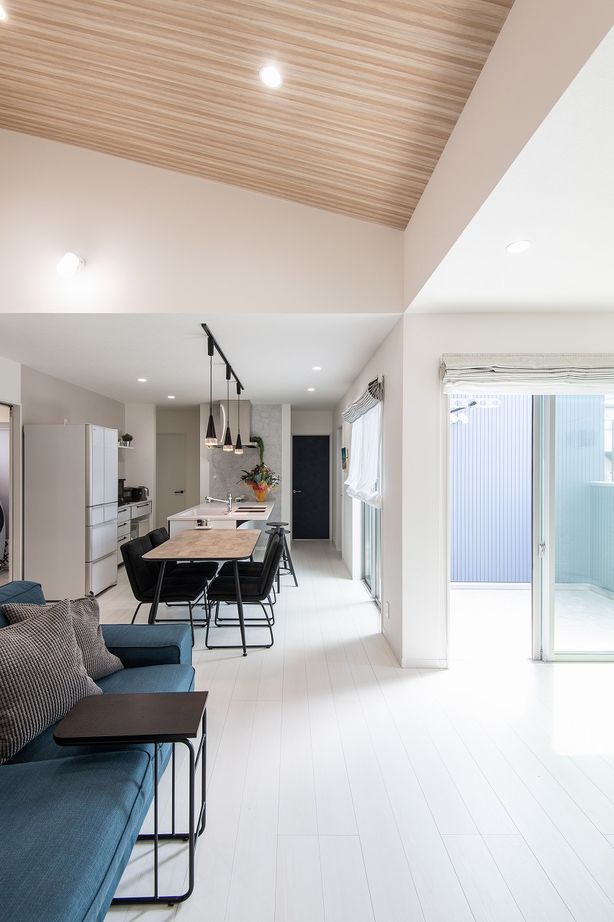 齋藤住建 【足利市/2200万円/間取り図有】「要望+α」の暮らしやすさ×お洒落なデザインを叶えた平屋風の住まいの建築実例画像5