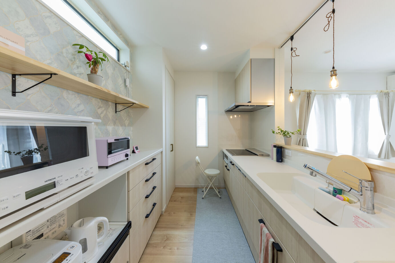 齋藤住建 【足利市/2000万円/間取り図有】デザインと性能を両立、施主目線で描く、犬と暮らす安心の長期優良住宅の建築実例画像4