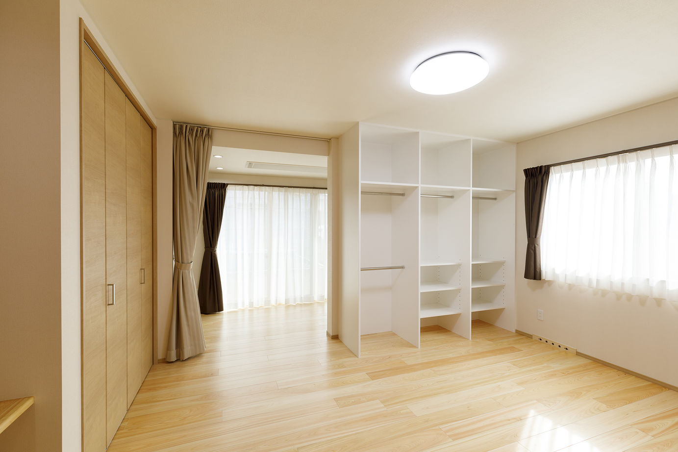 シモアラ 【平屋／バリアフリー】暮らしやすいシンプルな動線が特徴。そして天然木を贅沢に使った家の建築実例画像7