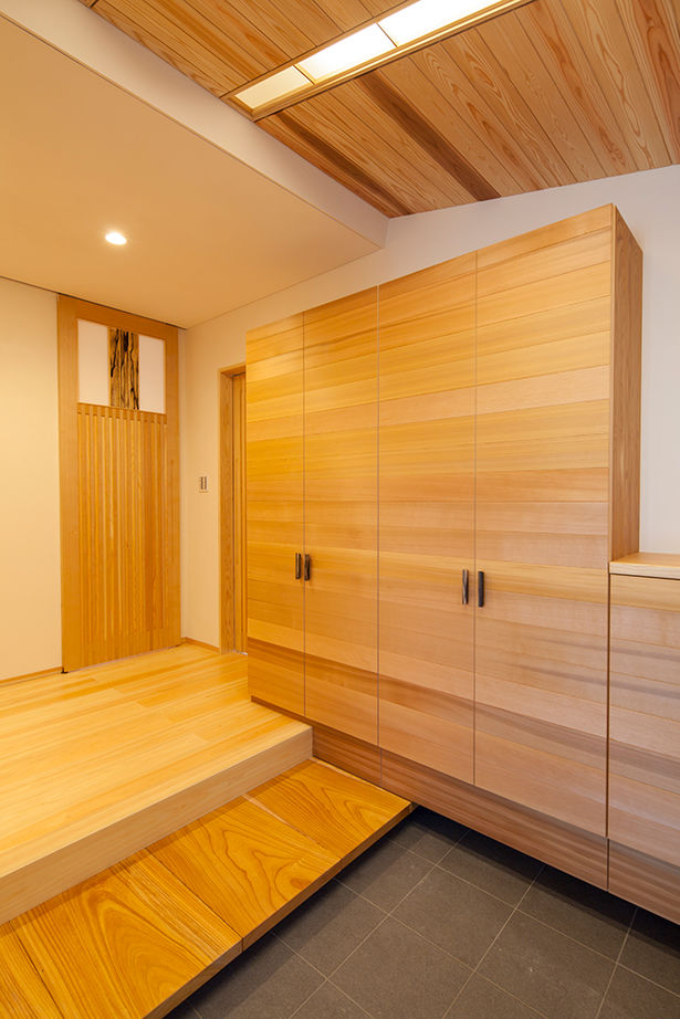 シモアラ 【古民家風の平屋／広々ウッドデッキ】高齢の家族も快適に暮らす、天然木のバリアフリー住宅の建築実例画像10