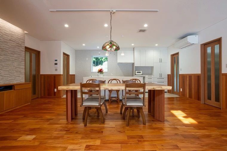 シモアラの建築実例画像