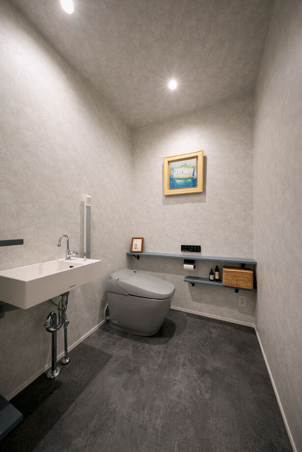 『高気密・高断熱の家』日本住宅ツーバイ 【二世帯住宅/5LLDK/間取図有】三世代同居のプラン、ホテルライクな車寄せ、大型犬と暮らす回遊動線の建築実例画像20