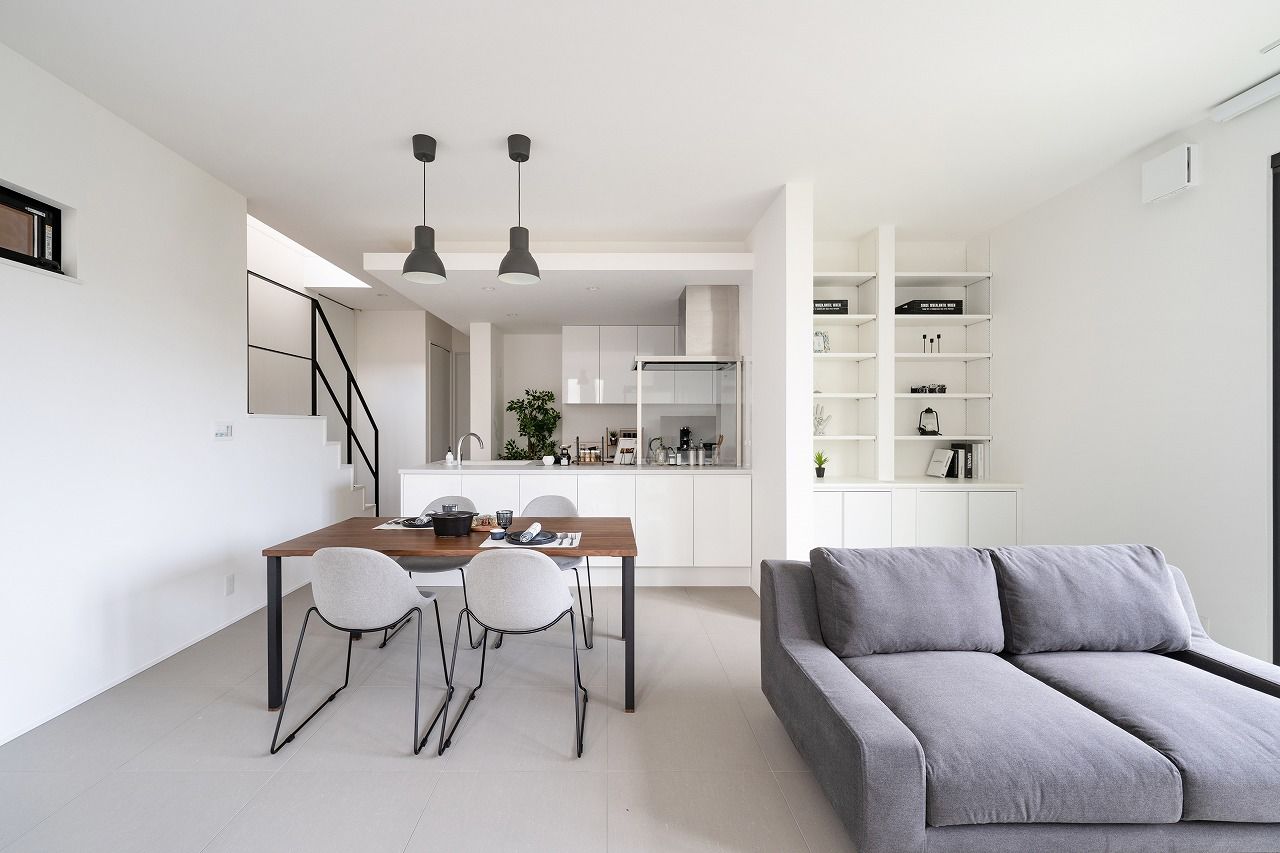 『高気密・高断熱の家』日本住宅ツーバイ 【3000万円台/延床50.3坪/ランドリールーム/間取り図】無駄のない動線と収納力が自慢のスタイリッシュな家の建築実例画像5